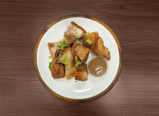 Pinaputok na Lechon de Bagnet